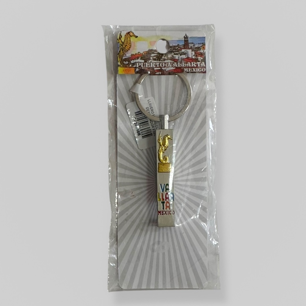 NWT Puerto Vallarta Souvenir Keychain Mexico Vacation Travel
